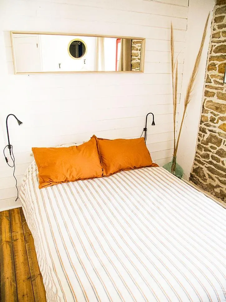 Bed and Breakfast Le Cinquante à Groix 0*,